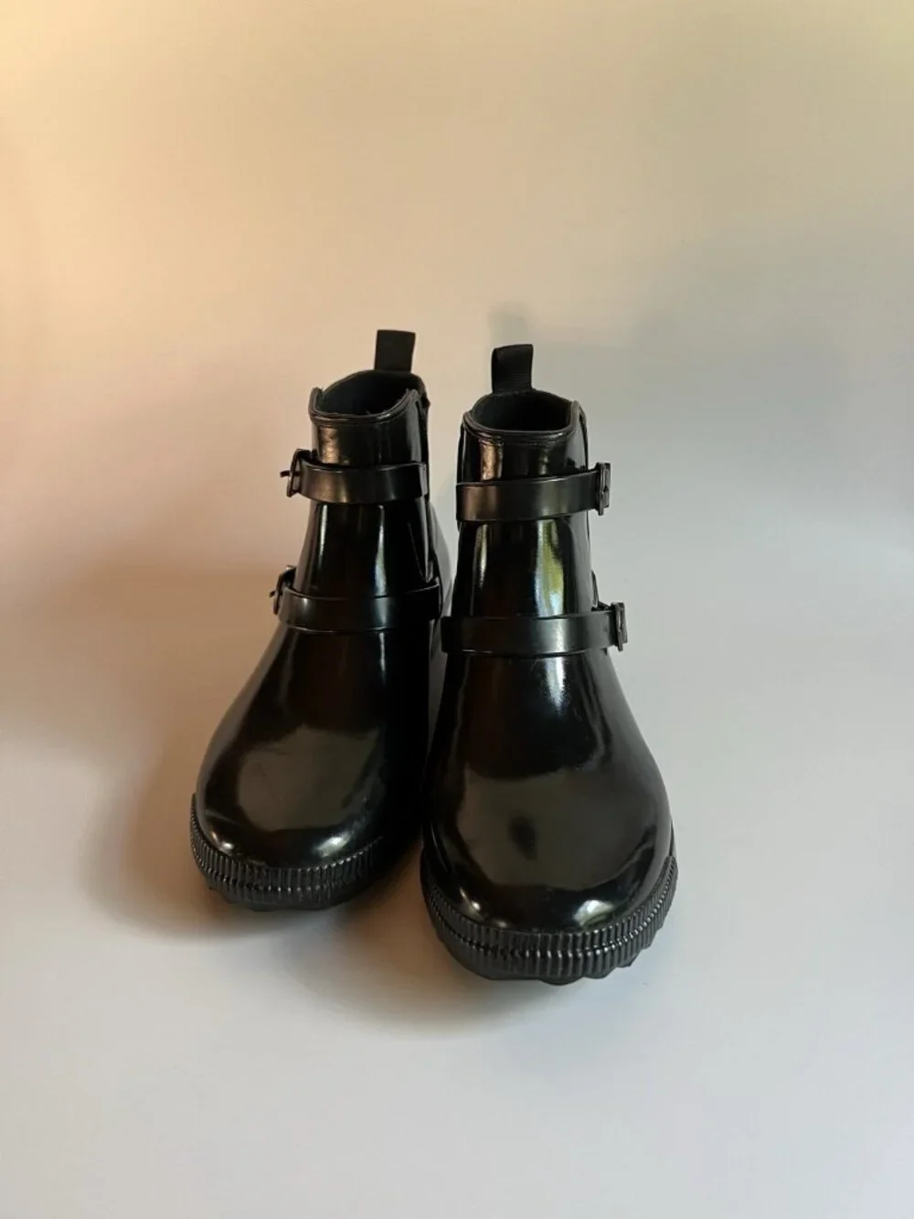 Cougar Women’s Chelsea Rain Boots Size 8 Black Waterproof Buckle